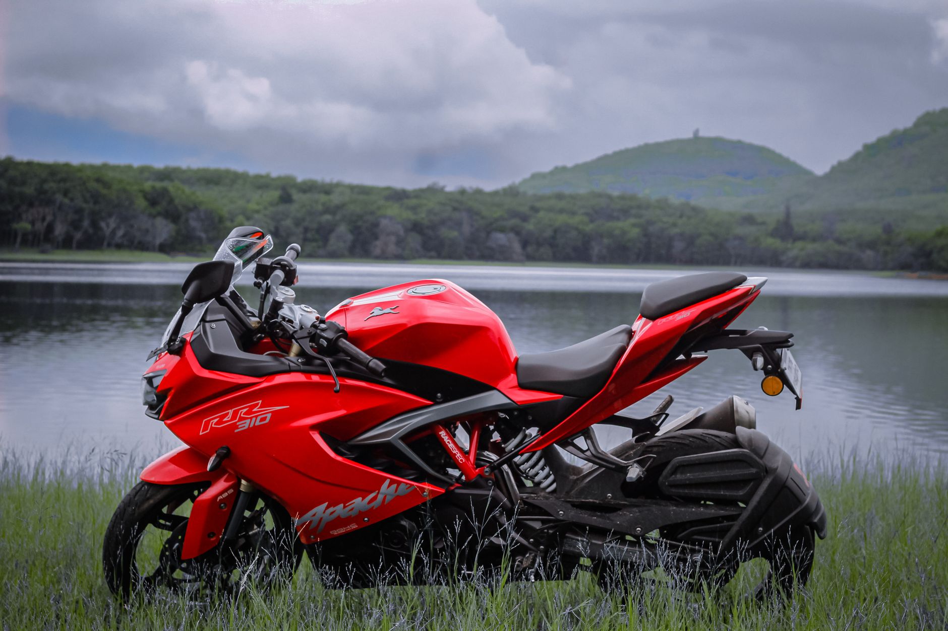 Is the TVS Apache RTR 160 the Best Smart Motorcycle?
